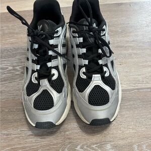 ADIDAS - OZMILLEN ‘SILVER BLACK MESH’